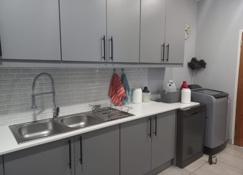 6 Bedroom Property for Sale in Kathu Northern Cape